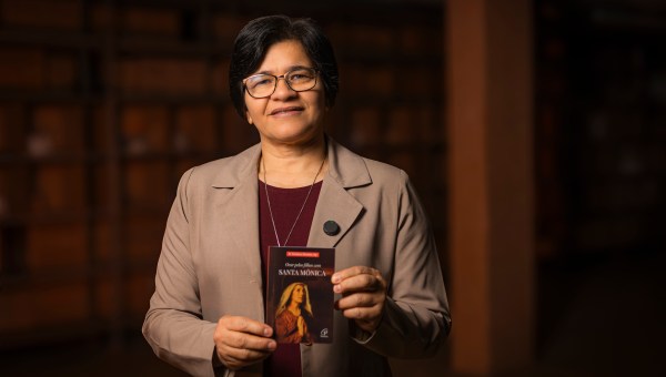 Orar pelos filhos com Santa Mônica