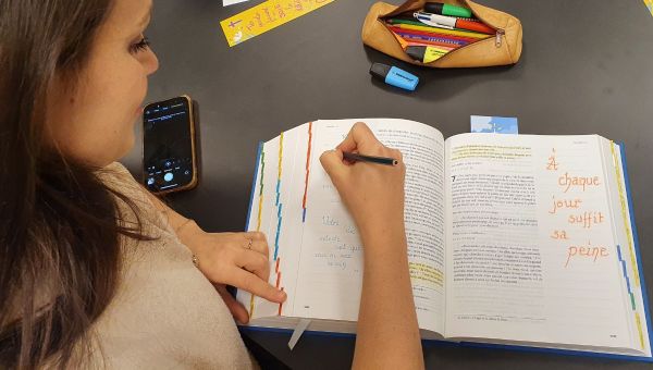 Corner Item Image - Você já faz um diário para ajudar na leitura da Bíblia?