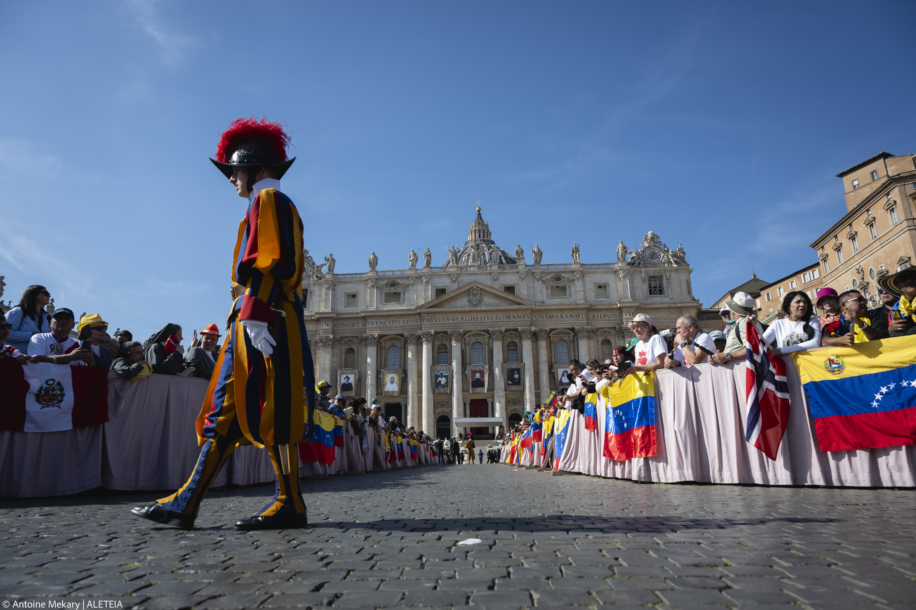 {"rendered":"[SLIDE] Canoniza\u00e7\u00e3o 19-10-25"}