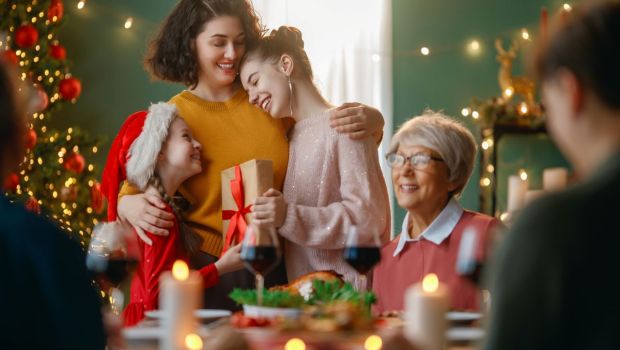 familia - navidad - regalos