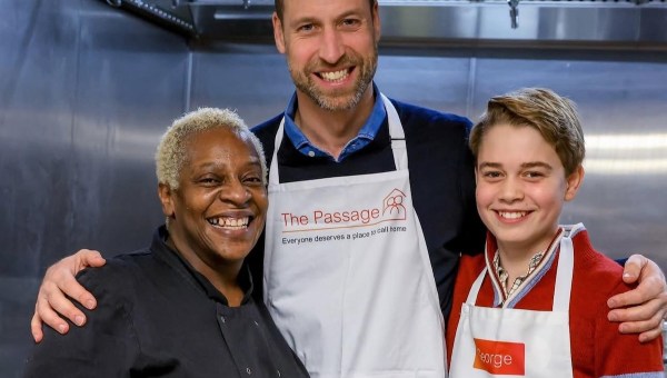 Corner Item Image - O que o ato gentil do Príncipe George lembra todos os avós