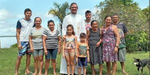 Padre Luís Modino, um missionário espanhol na Amazônia