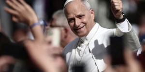 Reze com o Papa: Leão nos convida a rezar pelos sacerdotes em crise