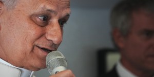 “Se alguém me criticar que o faça dizendo a verdade”, responde o Papa a Trump