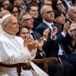 Música é o que Deus pretendia, diz o Papa Leão