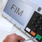 Fábrica de mentiras: O labirinto digital que ameaça as eleições